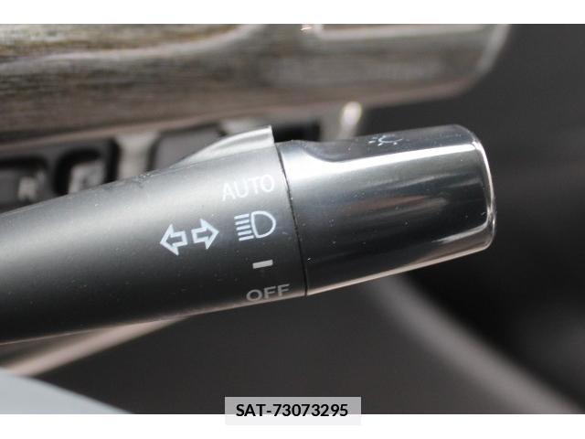 Toyota HIACE WAGON 2011-03 7823039-10