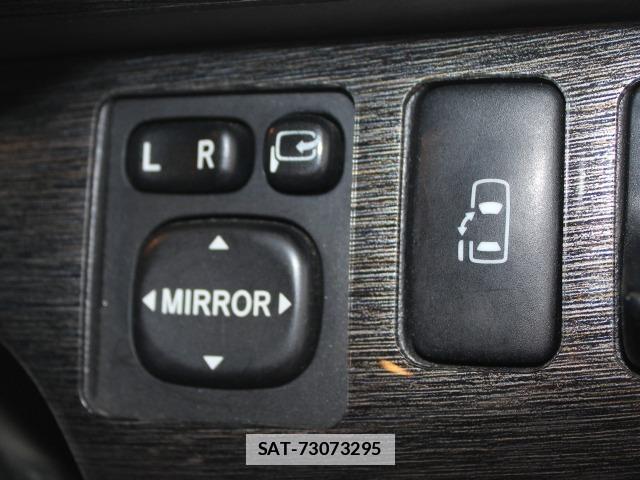 Toyota HIACE WAGON 2011-03 7823039-15