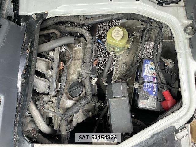 Daihatsu HIJET CARGO 2015-06 7811468-6