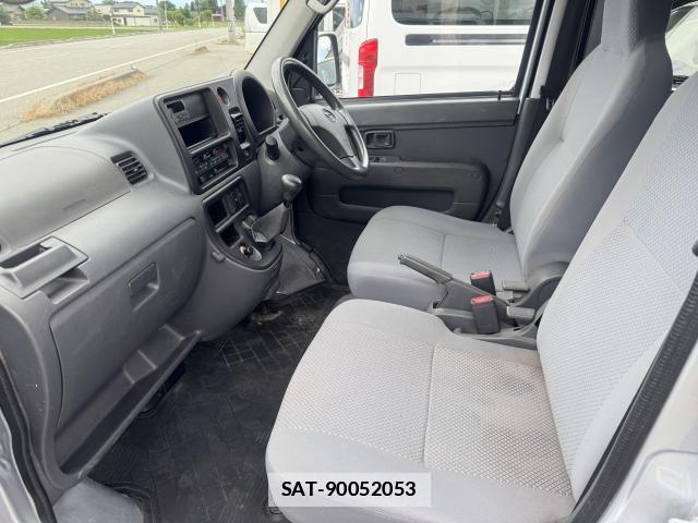 Daihatsu HIJET CARGO 2014-04 7811936-11