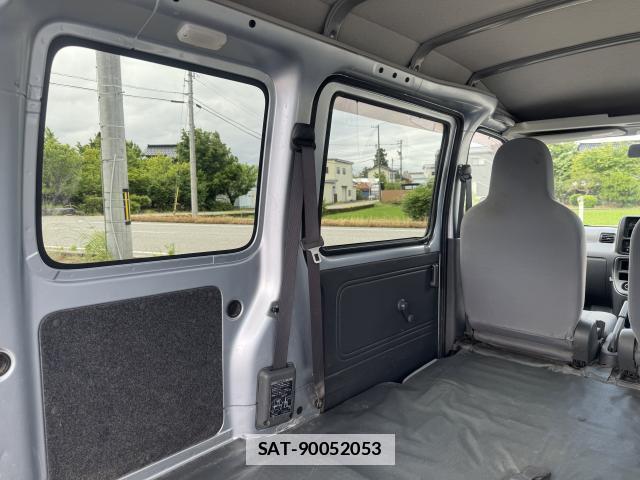 Daihatsu HIJET CARGO 2014-04 7811936-16