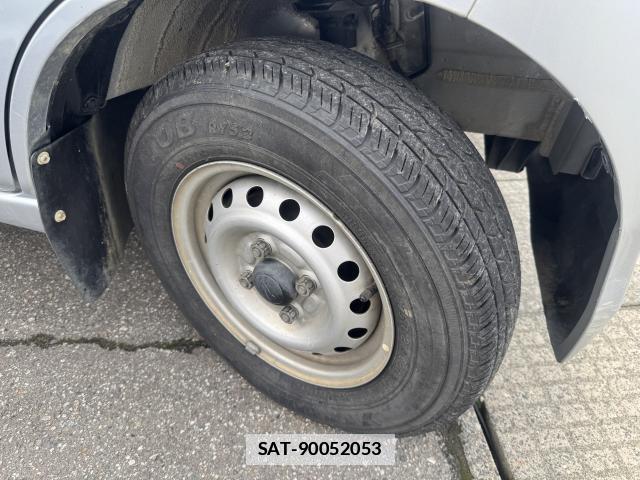 Daihatsu HIJET CARGO 2014-04 7811936-9