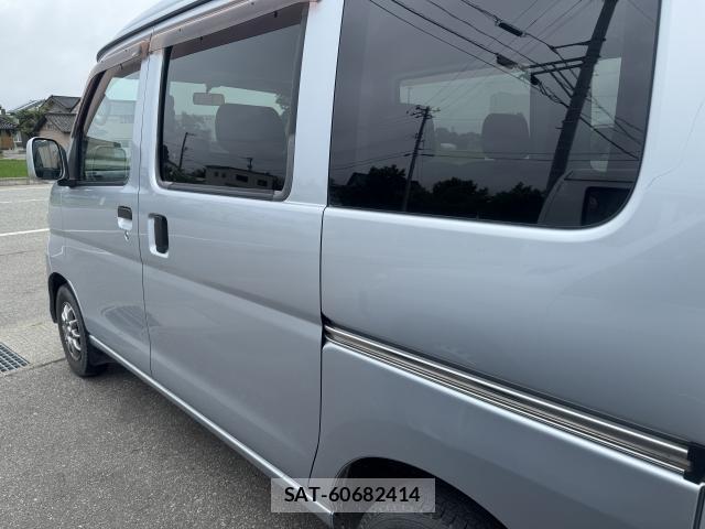 Daihatsu HIJET CARGO 2009-07 7811942-6