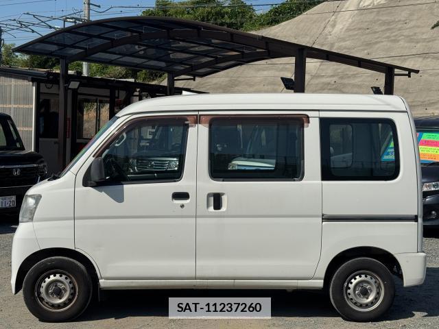 Daihatsu HIJET CARGO 2017-03 7812177-7