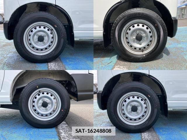 Daihatsu HIJET CARGO 2024-02 7812770-8