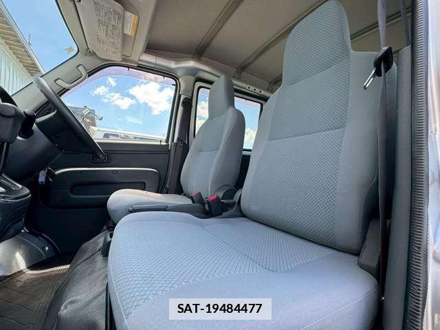 Daihatsu HIJET CARGO 2015-10 7813340-6
