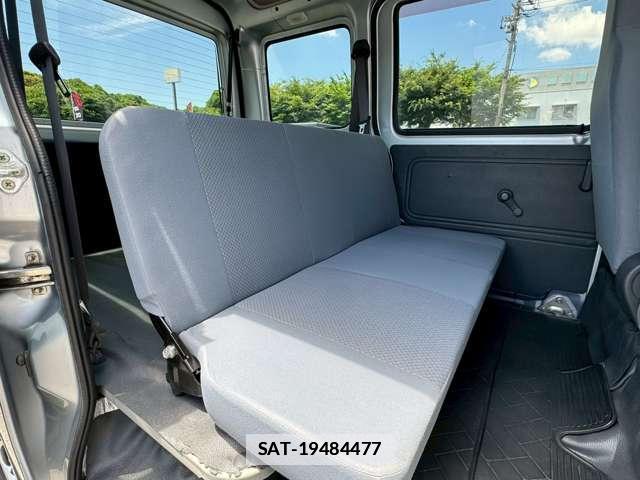Daihatsu HIJET CARGO 2015-10 7813340-8