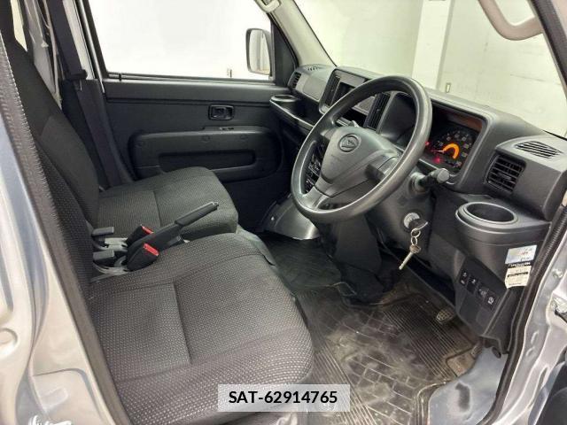 Daihatsu HIJET CARGO 2021-06 7813756-4