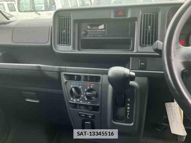 Daihatsu HIJET CARGO 2020-03 7814088-3
