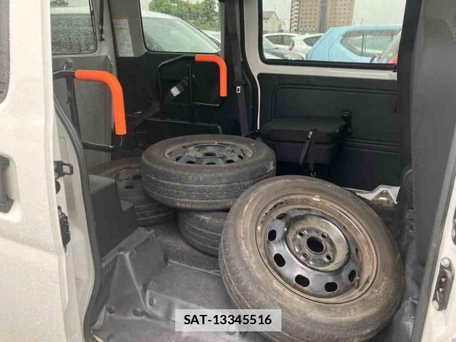 Daihatsu HIJET CARGO 2020-03 7814088-6