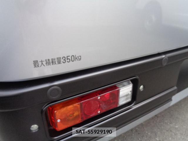 Daihatsu HIJET CARGO 2026-04 7817137-14