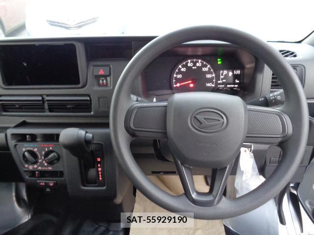Daihatsu HIJET CARGO 2026-04 7817137-2