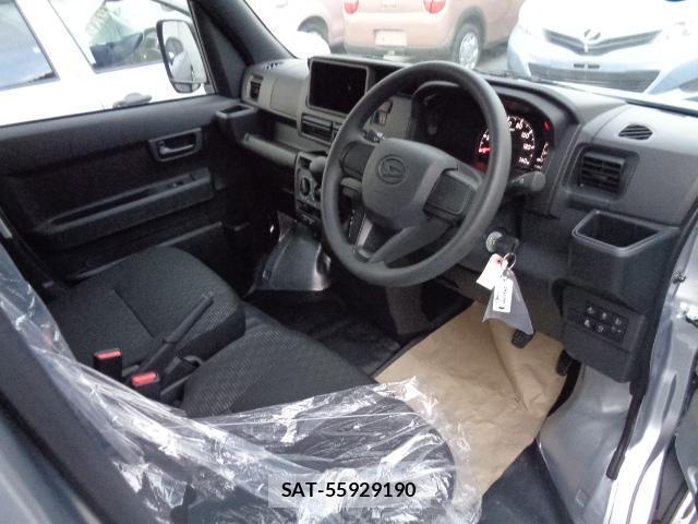 Daihatsu HIJET CARGO 2026-04 7817137-4