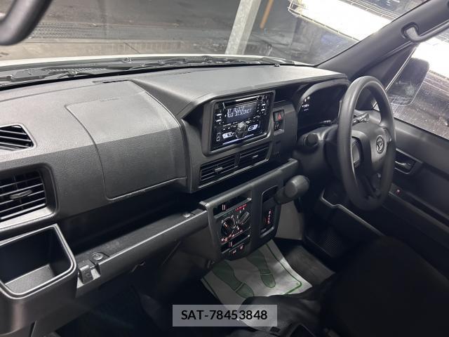 Daihatsu HIJET CARGO 2023-12 7817272-9