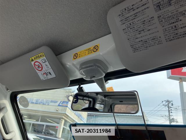 Daihatsu HIJET CARGO 2017-03 7818749-18