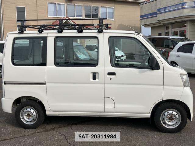 Daihatsu HIJET CARGO 2017-03 7818749-3