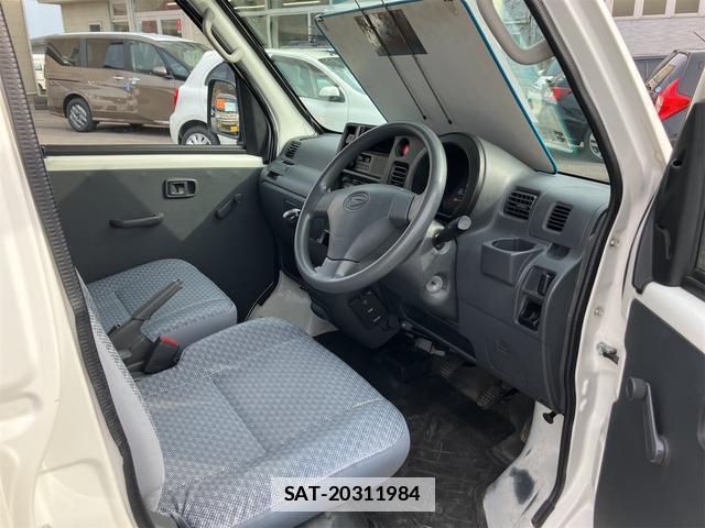 Daihatsu HIJET CARGO 2017-03 7818749-9