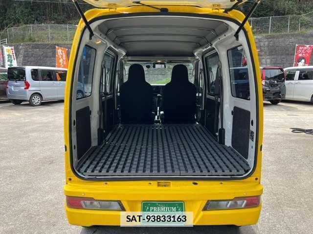 Daihatsu HIJET CARGO 2020-03 7819681-3