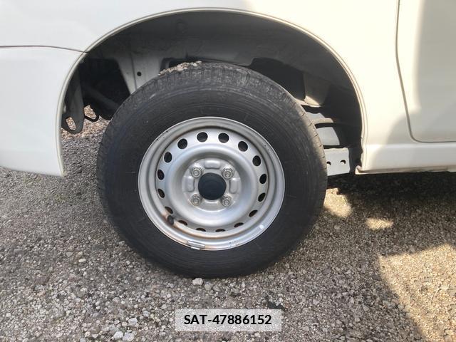 Daihatsu HIJET CARGO 2017-06 7819995-9