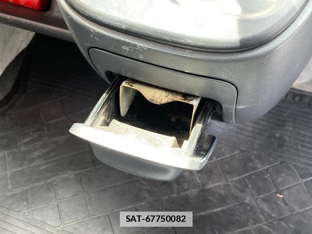 Daihatsu HIJET CARGO 2015-01 7820101-11