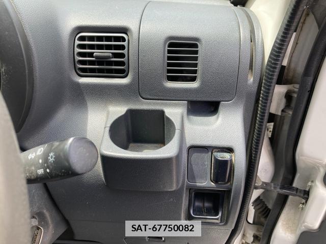 Daihatsu HIJET CARGO 2015-01 7820101-12