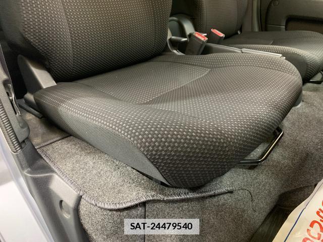 Daihatsu HIJET CARGO 2018-05 7820259-17