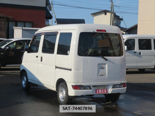 Daihatsu HIJET CARGO 2020-05 7820646-5
