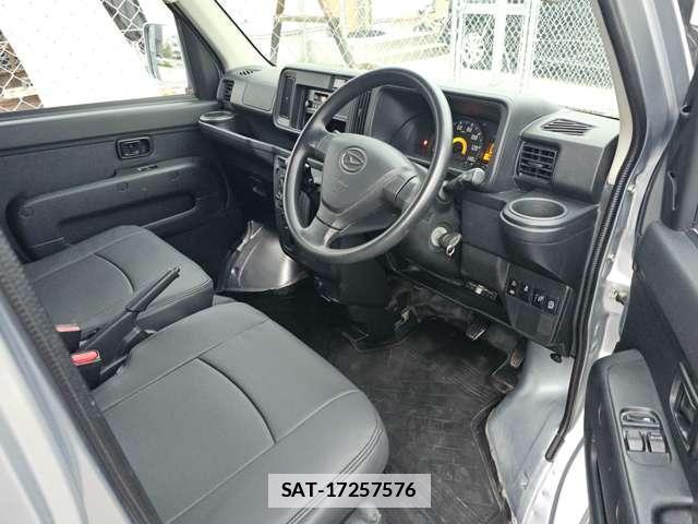 Daihatsu HIJET CARGO 2018-12 7822662-4