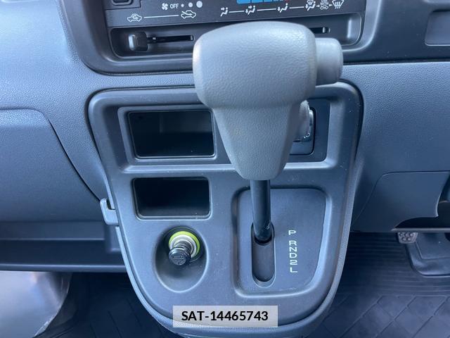 Daihatsu HIJET CARGO 2016-09 7823136-10