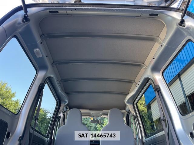 Daihatsu HIJET CARGO 2016-09 7823136-15
