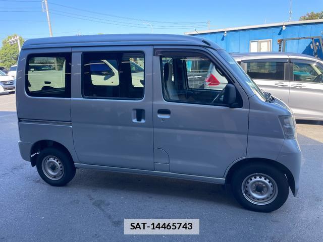 Daihatsu HIJET CARGO 2016-09 7823136-3