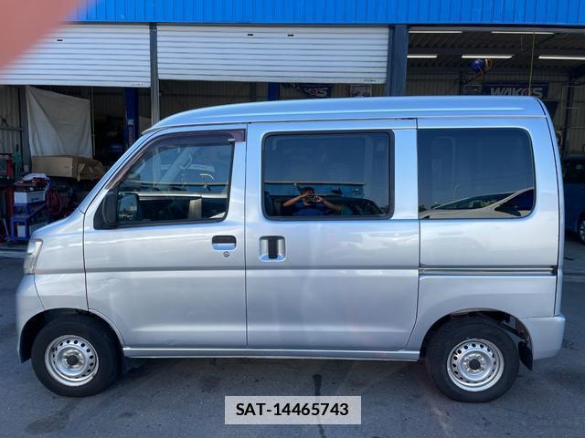 Daihatsu HIJET CARGO 2016-09 7823136-4