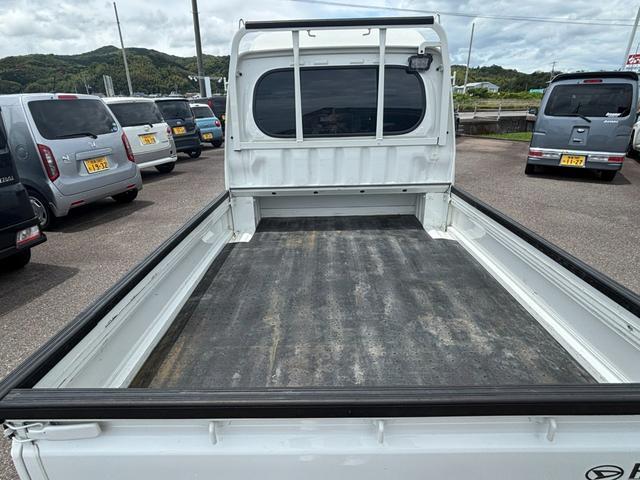 Daihatsu HIJET TRUCK 2022-07 7811851-7