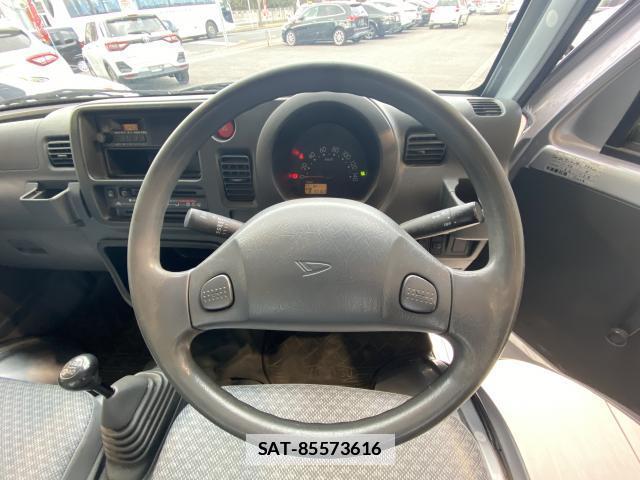 Daihatsu HIJET TRUCK 2014-03 7814635-3