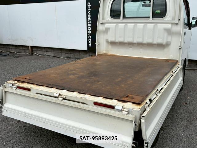 Daihatsu HIJET TRUCK 2015-01 7814838-13