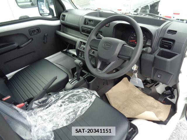 Daihatsu HIJET TRUCK 2026-03 7817105-3
