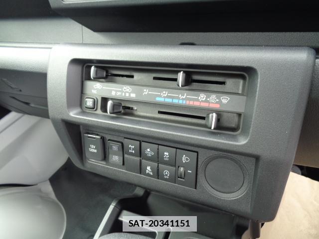 Daihatsu HIJET TRUCK 2026-03 7817105-4