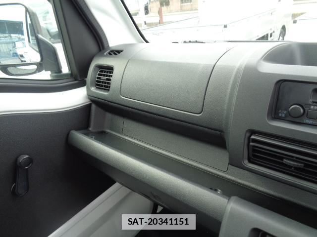 Daihatsu HIJET TRUCK 2026-03 7817105-8