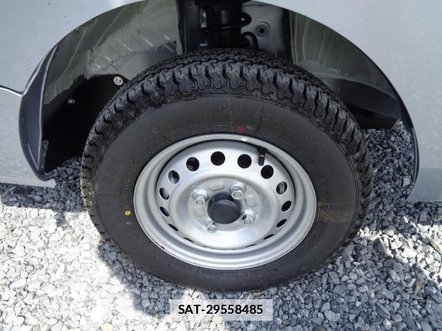 Daihatsu HIJET TRUCK 2026-03 7817108-11