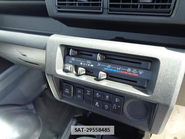 Daihatsu HIJET TRUCK 2026-03 7817108-4