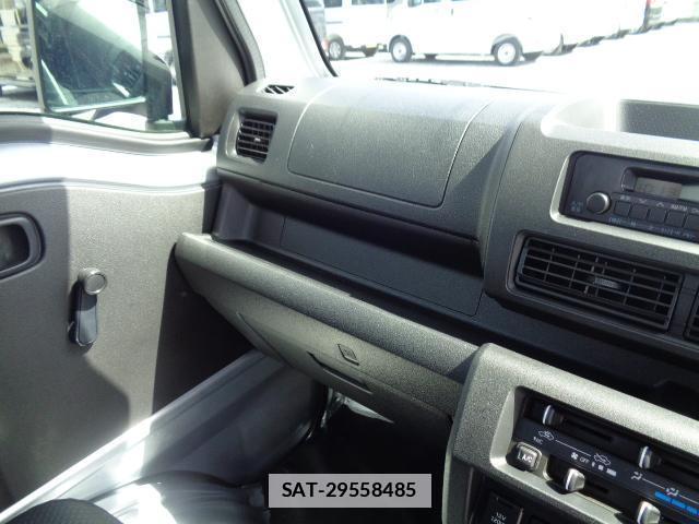 Daihatsu HIJET TRUCK 2026-03 7817108-9