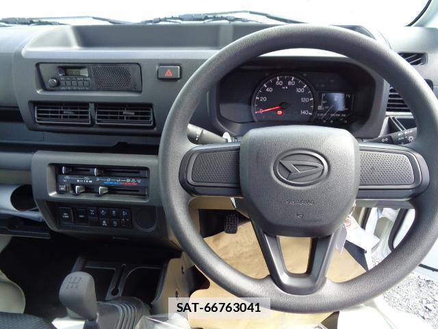 Daihatsu HIJET TRUCK 2026-03 7817109-2