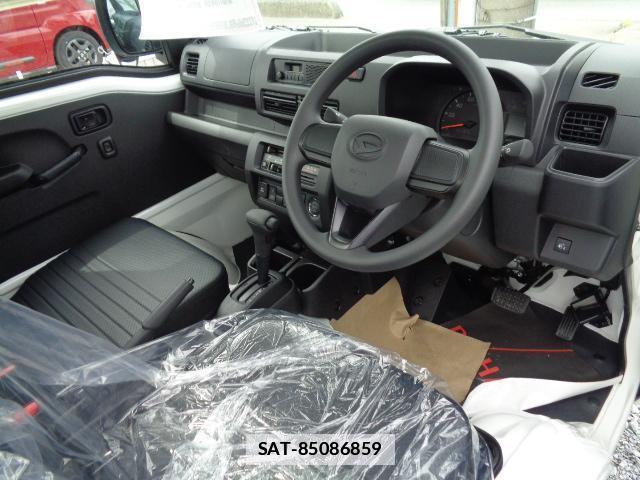 Daihatsu HIJET TRUCK 2026-03 7817119-3