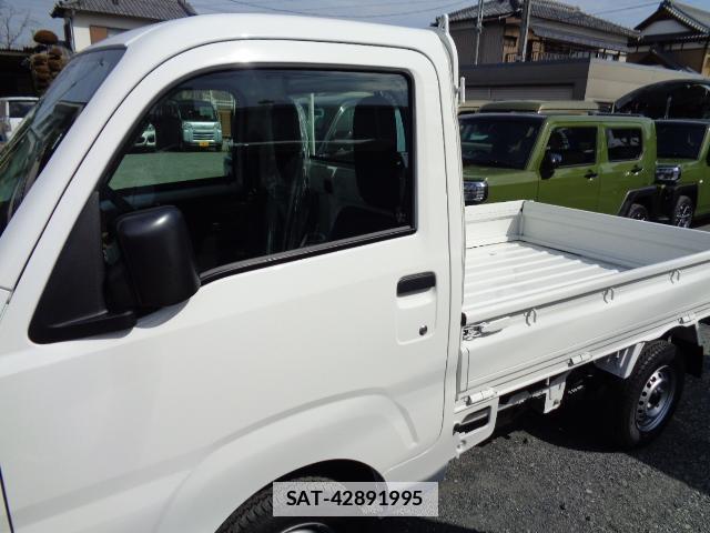 Daihatsu HIJET TRUCK 2026-03 7817121-13