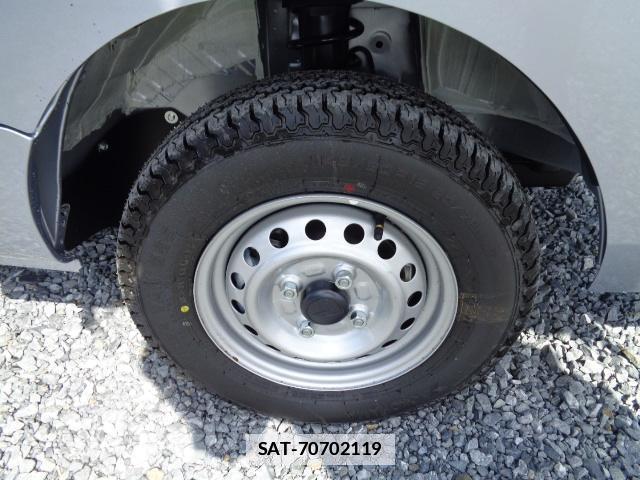 Daihatsu HIJET TRUCK 2026-03 7817122-11