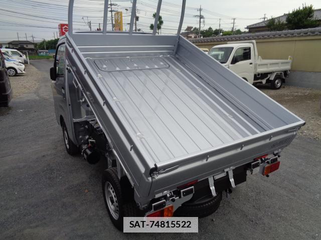 Daihatsu HIJET TRUCK 2026-04 7817123-16