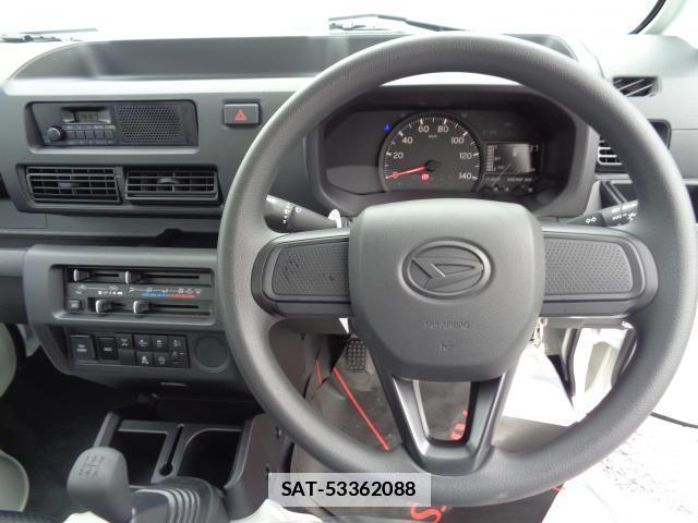 Daihatsu HIJET TRUCK 2026-03 7817126-2