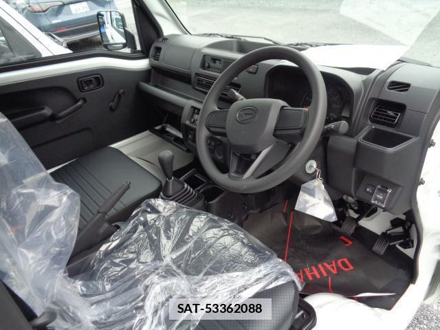 Daihatsu HIJET TRUCK 2026-03 7817126-4