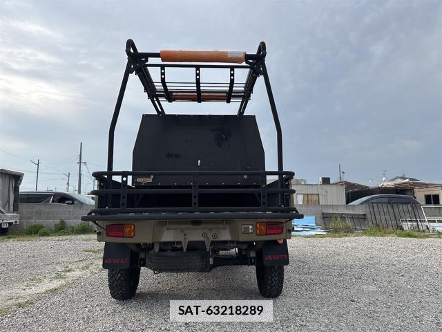 Daihatsu HIJET TRUCK 2017-06 7818900-4