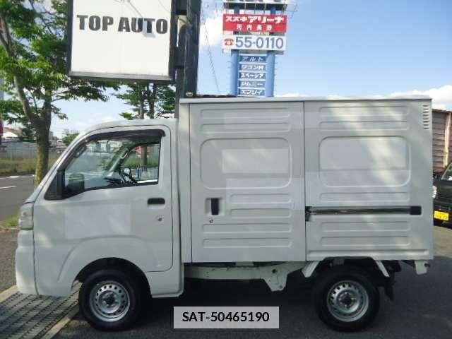 Daihatsu HIJET TRUCK 2017-04 7820014-4